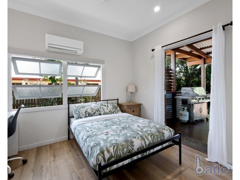 2 Turner Avenue, Bucasia QLD 4750