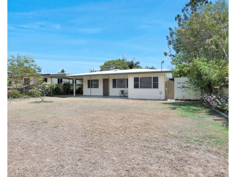 14 Quail Street, Slade Point QLD 4740