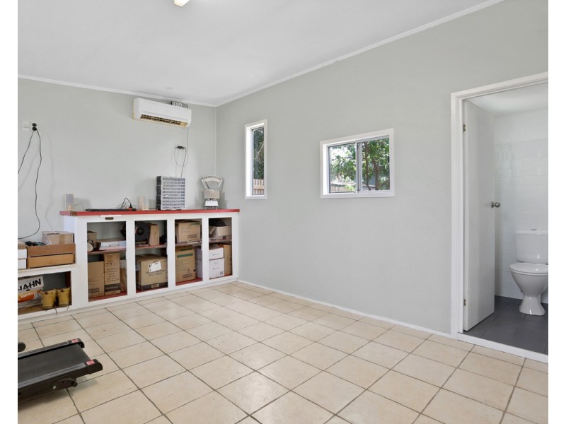 14 Quail Street, Slade Point QLD 4740