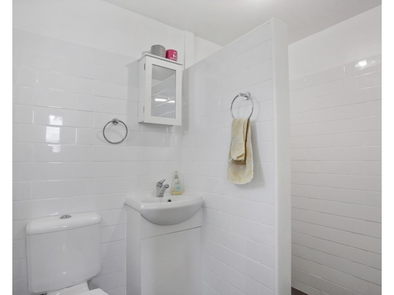 14 Quail Street, Slade Point QLD 4740