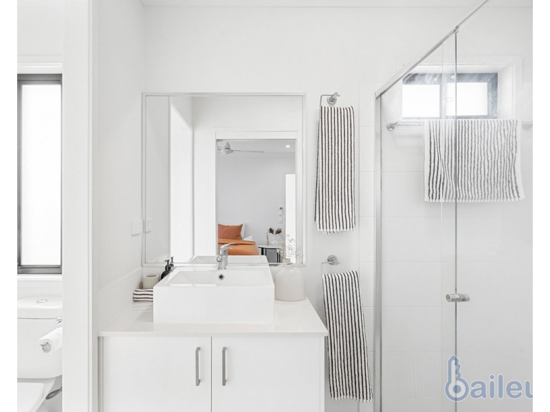 24 Balzan Drive, Rural View QLD 4740