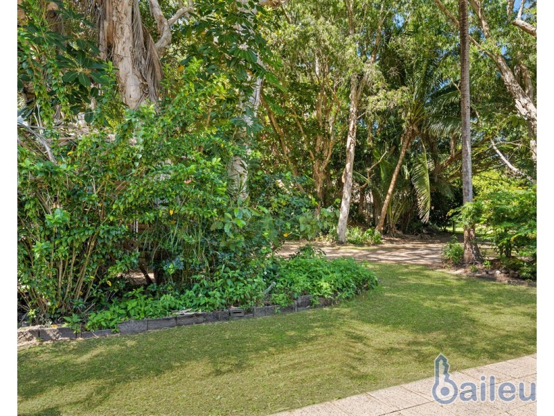 2/31 Ocean Avenue, Slade Point QLD 4740