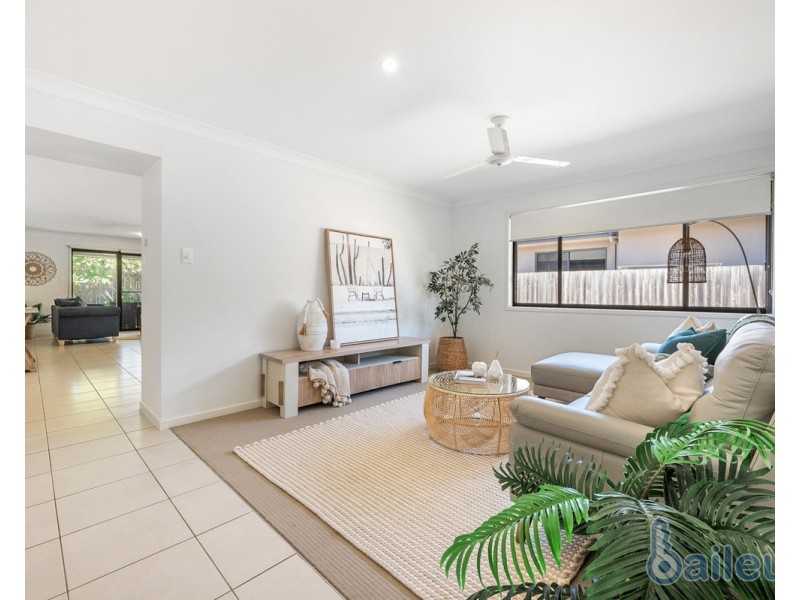 29 Superior Boulevard, Andergrove QLD 4740
