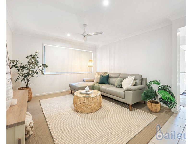 29 Superior Boulevard, Andergrove QLD 4740