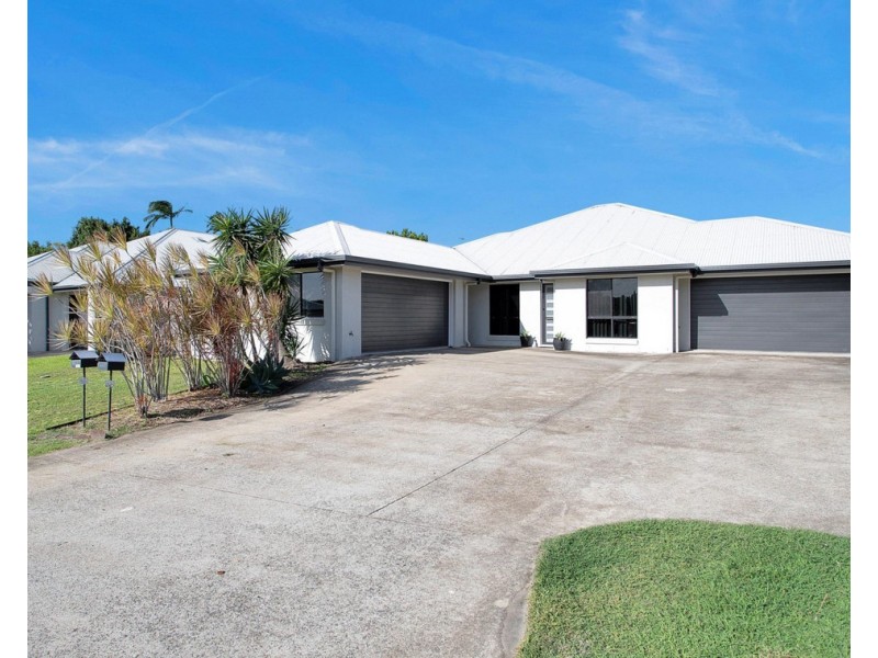 1/6 Coolum Court, Blacks Beach QLD 4740