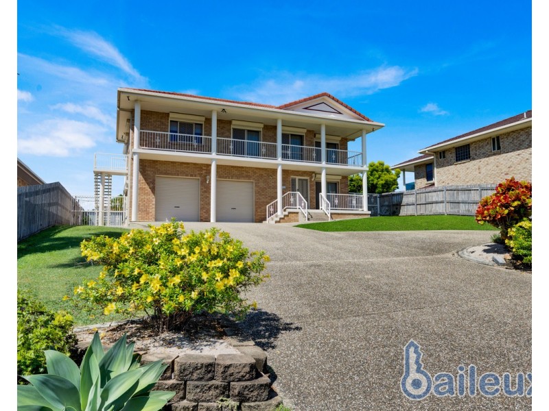 15 Dumfries Court, Beaconsfield QLD 4740