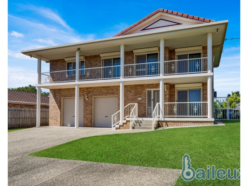 15 Dumfries Court, Beaconsfield QLD 4740