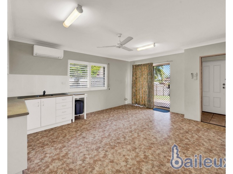 15 Dumfries Court, Beaconsfield QLD 4740