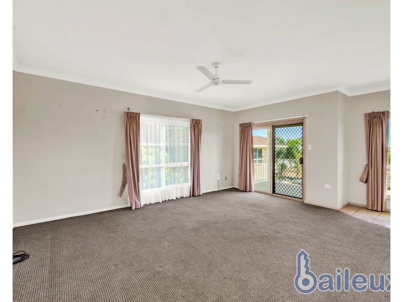 15 Dumfries Court, Beaconsfield QLD 4740