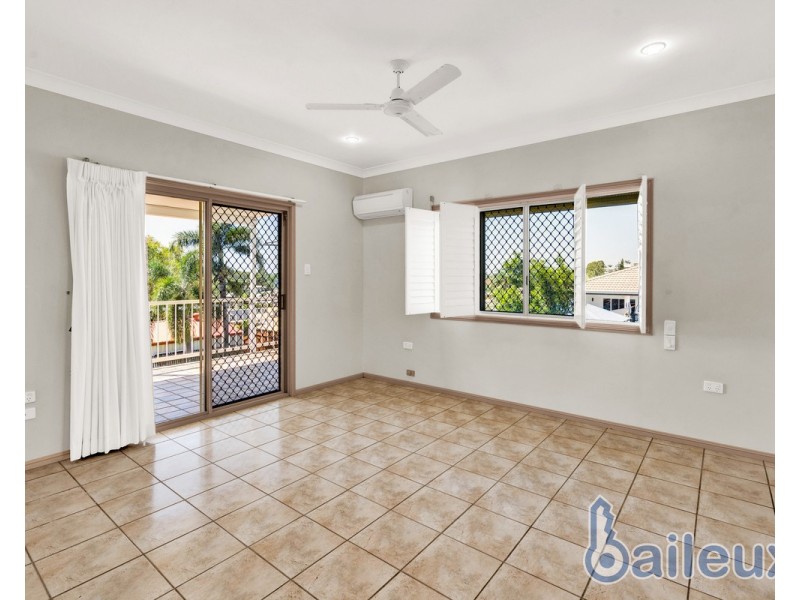 15 Dumfries Court, Beaconsfield QLD 4740