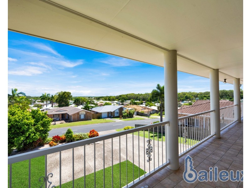 15 Dumfries Court, Beaconsfield QLD 4740