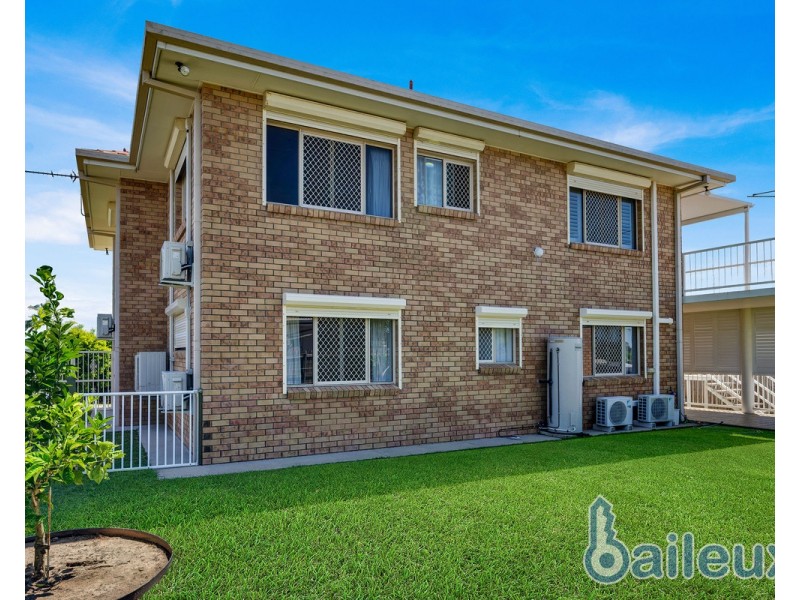 15 Dumfries Court, Beaconsfield QLD 4740