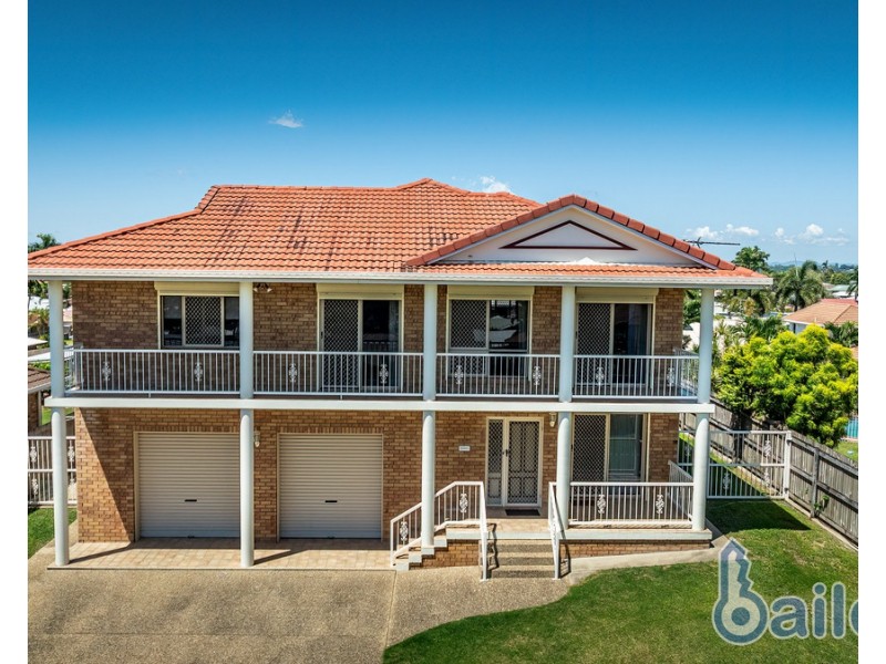 15 Dumfries Court, Beaconsfield QLD 4740