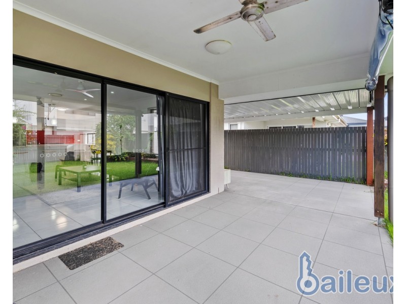 15 Elgans Parade, Rural View QLD 4740