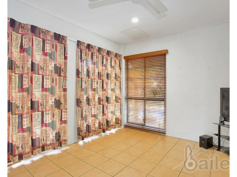 174 Waverley Street, Bucasia QLD 4750