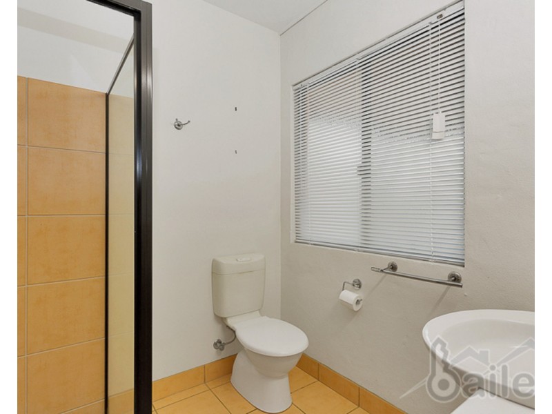 174 Waverley Street, Bucasia QLD 4750