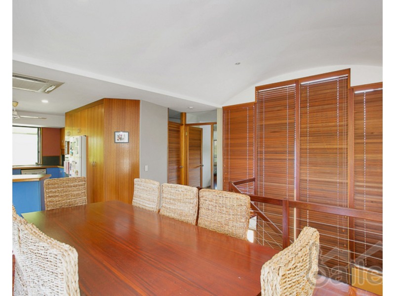 174 Waverley Street, Bucasia QLD 4750