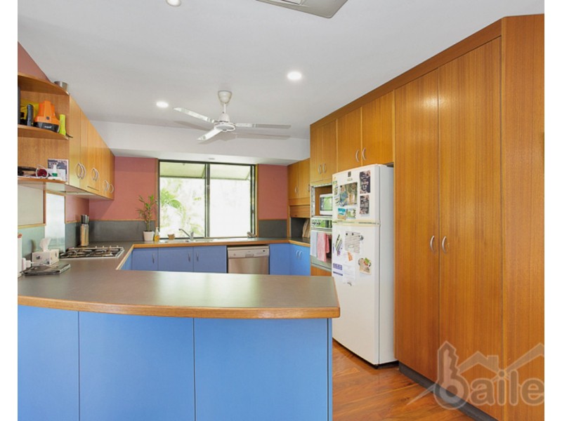 174 Waverley Street, Bucasia QLD 4750