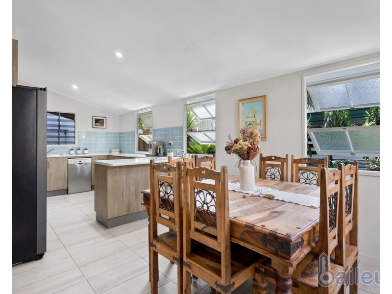 2 Turner Avenue, Bucasia QLD 4750