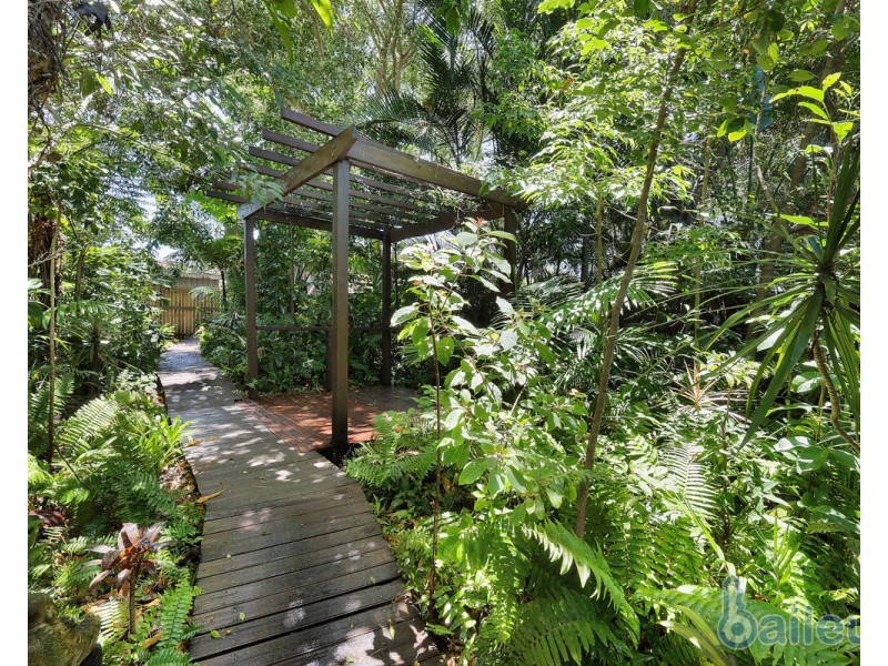 2 Turner Avenue, Bucasia QLD 4750