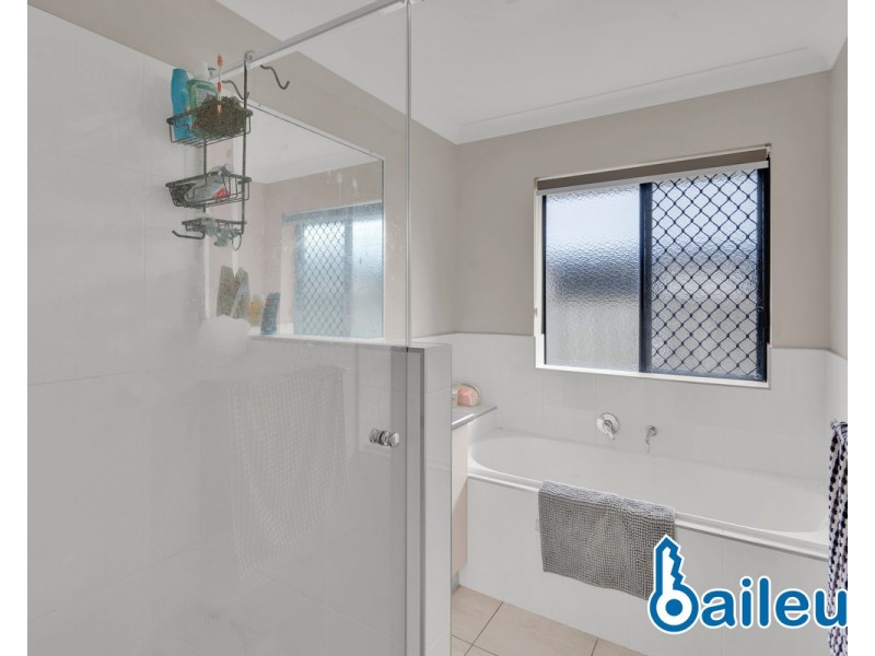1/14 Bilgola Place, Blacks Beach QLD 4740