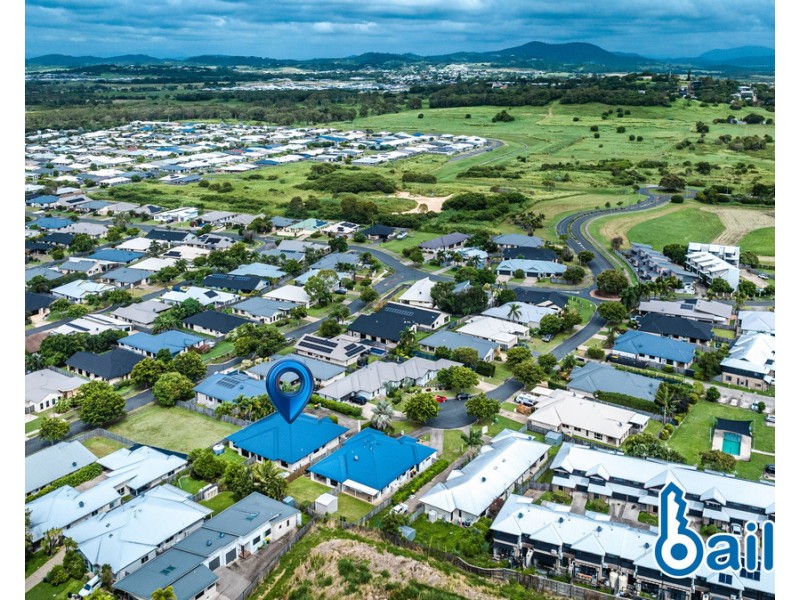 1/14 Bilgola Place, Blacks Beach QLD 4740