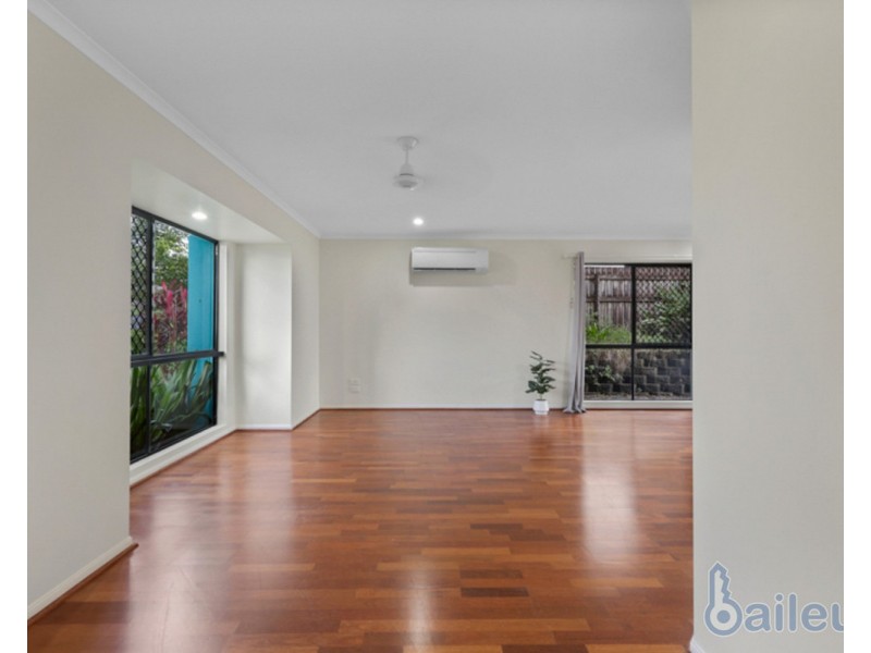 18 Mulcahy Crescent, Eimeo QLD 4740