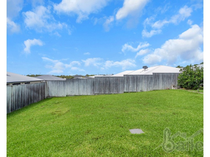 3 Bensara Drive, Beaconsfield QLD 4740