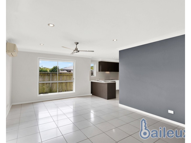 2/7 Webb Court, Rural View QLD 4740