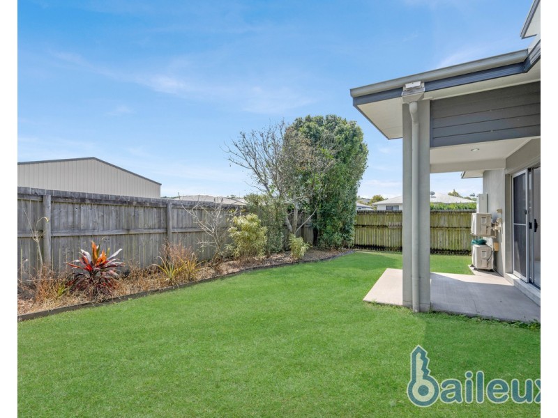 2/7 Webb Court, Rural View QLD 4740