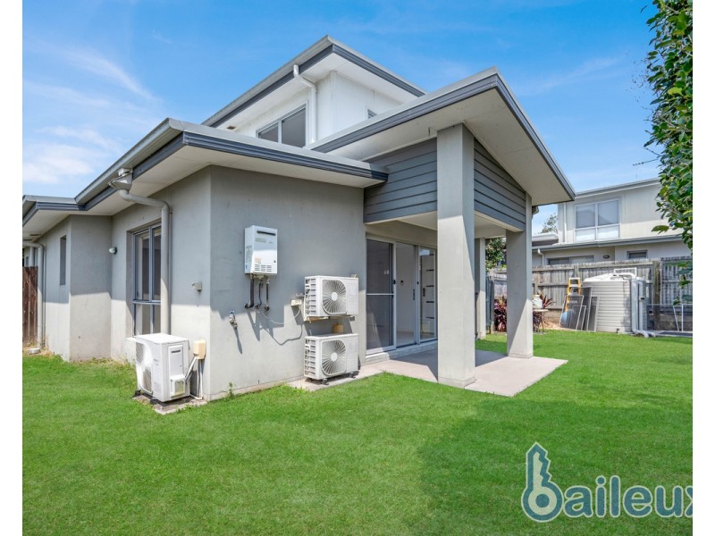 2/7 Webb Court, Rural View QLD 4740