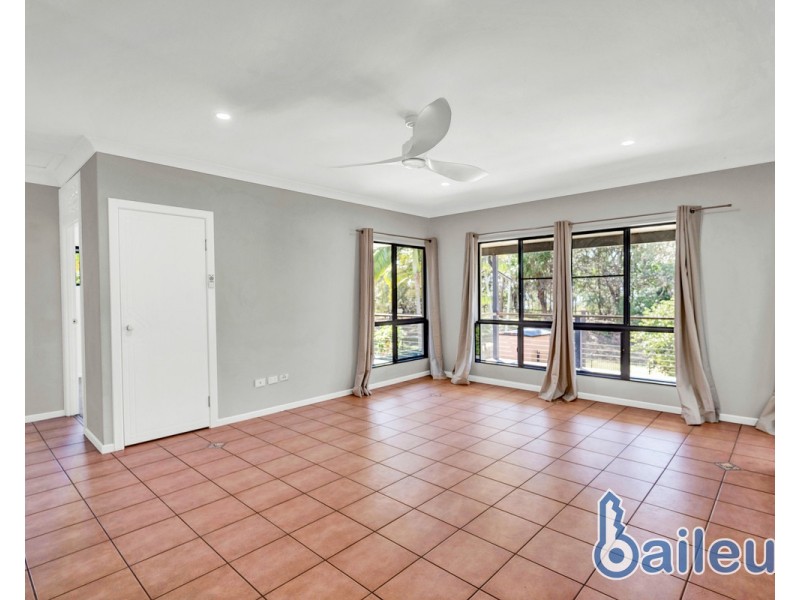 11 Coral Drive, Blacks Beach QLD 4740