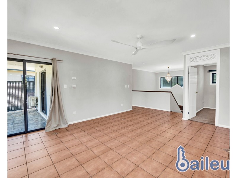 11 Coral Drive, Blacks Beach QLD 4740