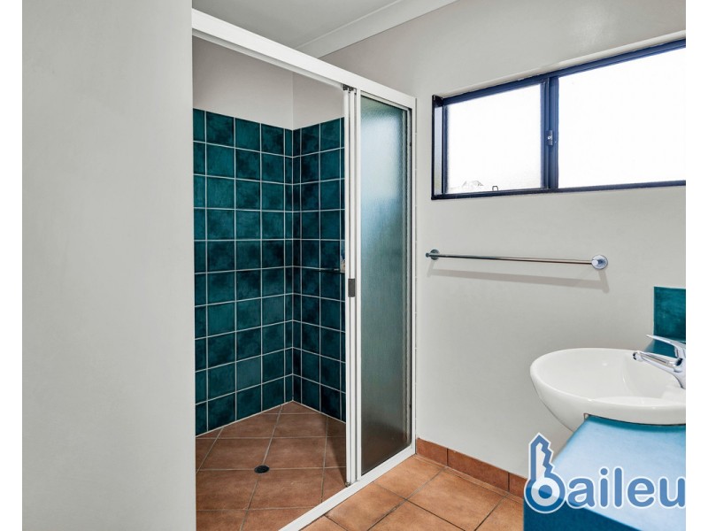 11 Coral Drive, Blacks Beach QLD 4740