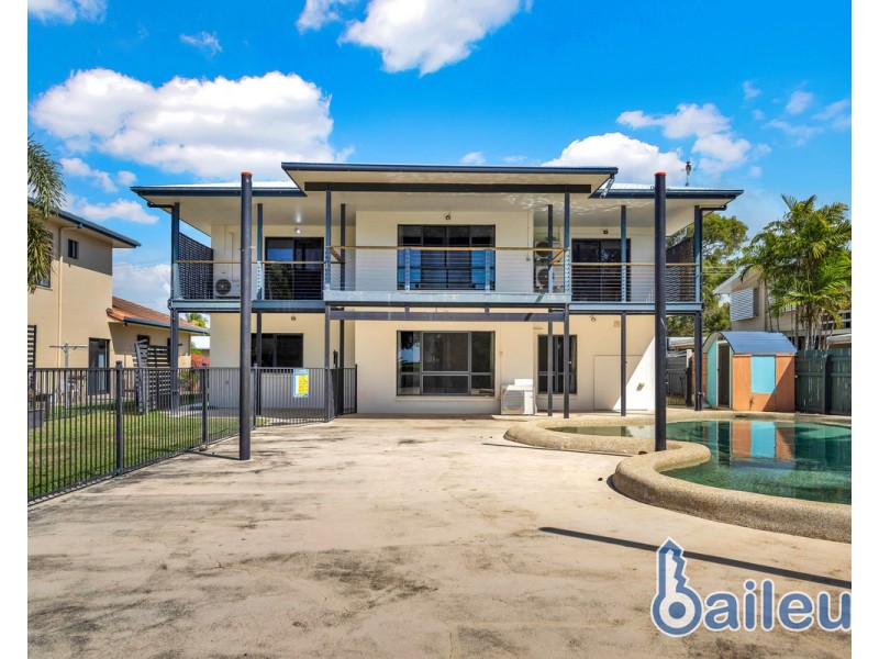 11 Coral Drive, Blacks Beach QLD 4740