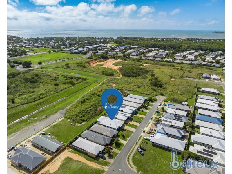 50 Donovan Street, Blacks Beach QLD 4740
