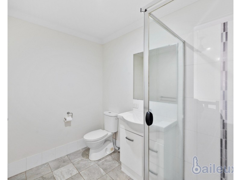 1/10 Whitehaven Drive, Blacks Beach QLD 4740