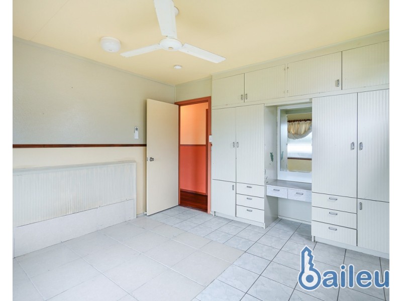 15 Magpie Street, Slade Point QLD 4740