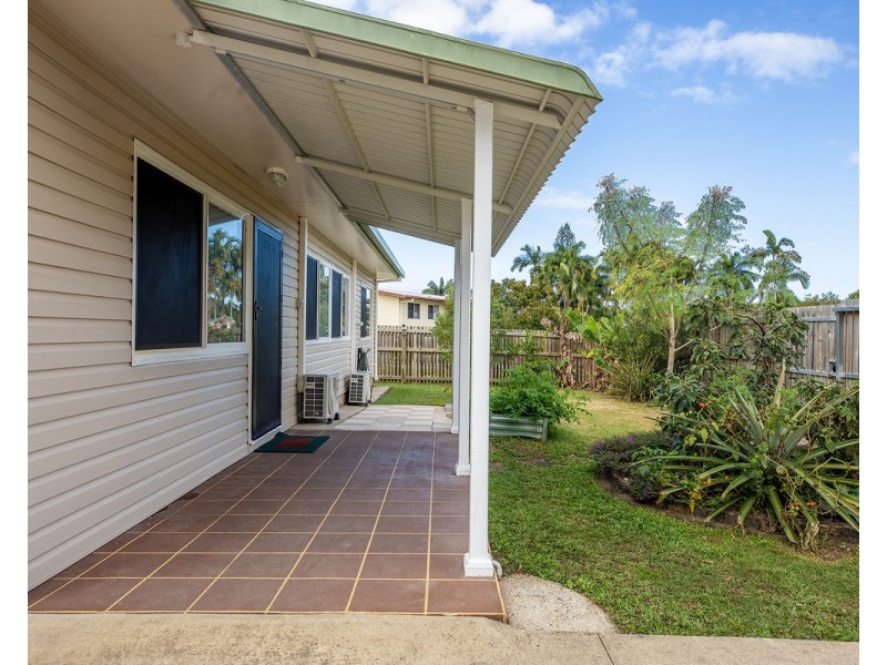 10 Christensen Street, Bucasia QLD 4750