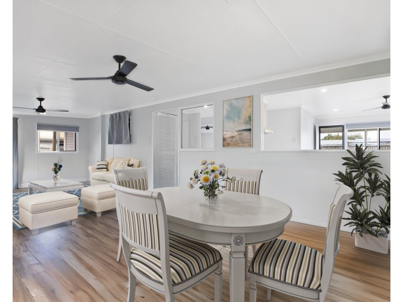 10 Christensen Street, Bucasia QLD 4750