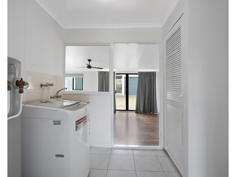 10 Christensen Street, Bucasia QLD 4750