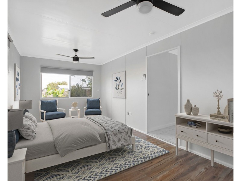 10 Christensen Street, Bucasia QLD 4750
