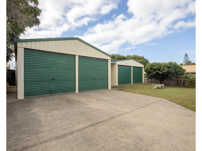 10 Christensen Street, Bucasia QLD 4750