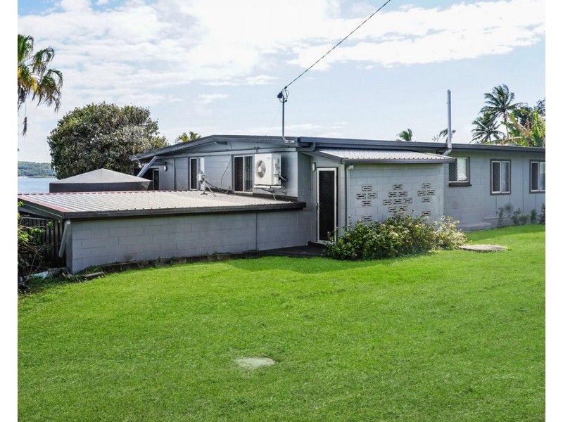 6 Cooper Avenue, Campwin Beach QLD 4737