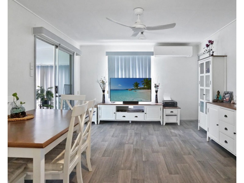 6 Cooper Avenue, Campwin Beach QLD 4737