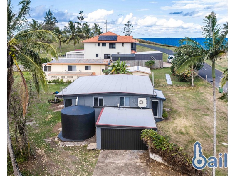 6 Cooper Avenue, Campwin Beach QLD 4737