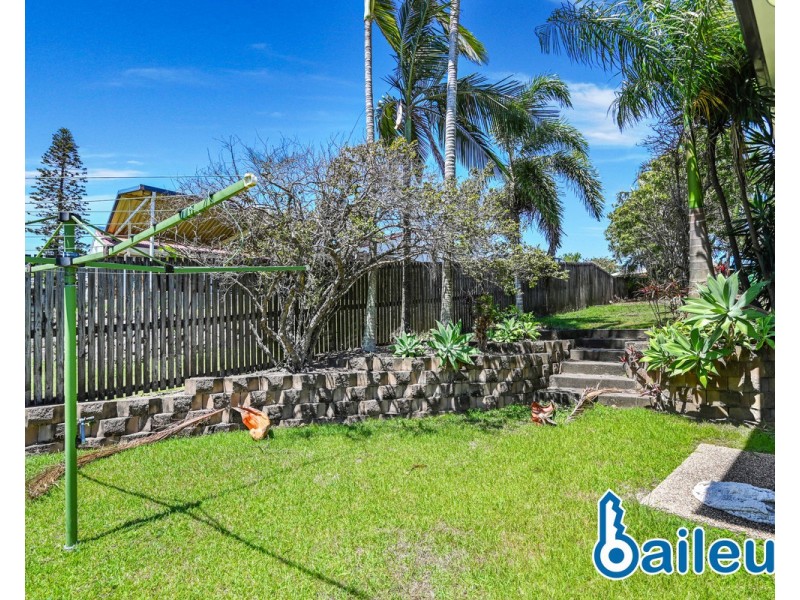 10 McCrossin Court, Eimeo QLD 4740