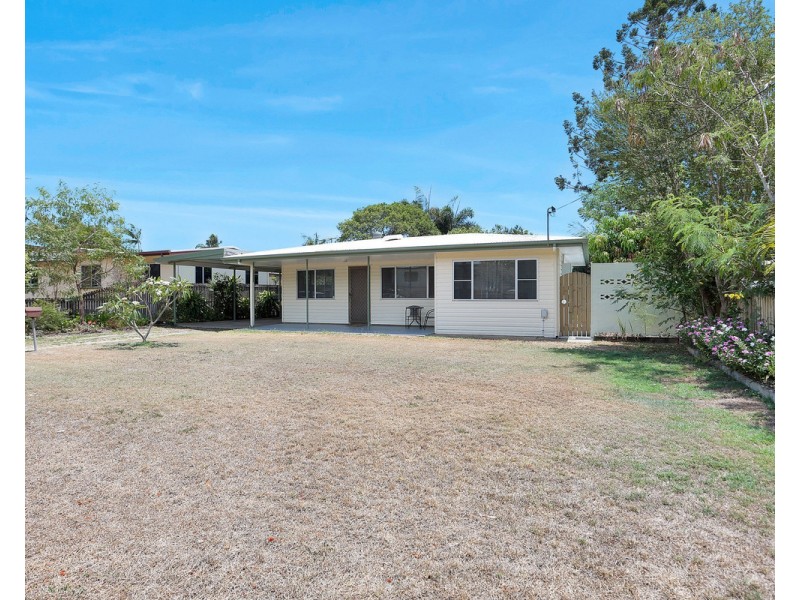 14 Quail Street, Slade Point QLD 4740
