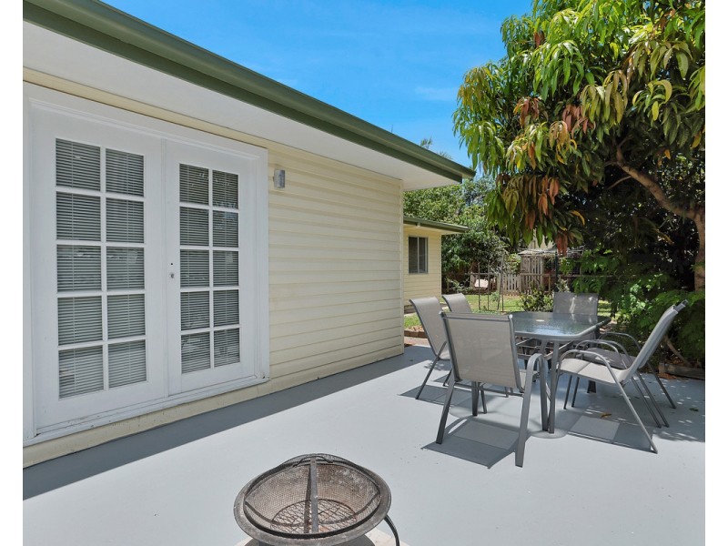14 Quail Street, Slade Point QLD 4740