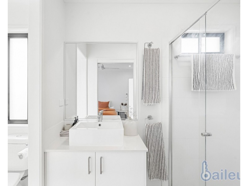 24 Balzan Drive, Rural View QLD 4740